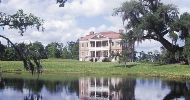 Slave plantation weddings use romantic love to romanticize America’s racist history