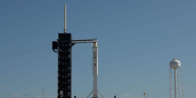 Elon Musk’s SpaceX Readies First Astronaut Launch by Private Firm