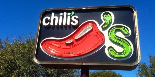 Customers accused of attacking Chili’s hostess over coronavirus policy – Business Insider