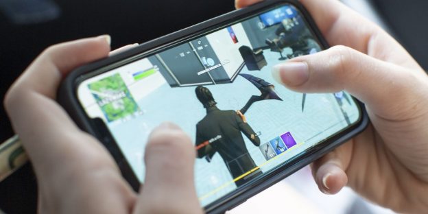 ‘Fortnite’ Maker Asks Judge Again to Return Game to Apple’s App Store