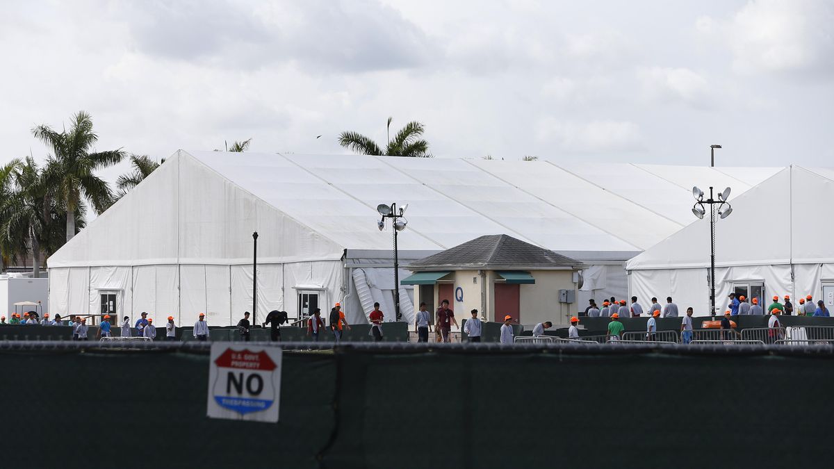 Report: Lawyers Unable To Locate Parents Of 545 Children Separated By The Trump Administration