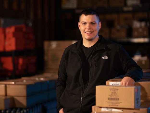 A 28-year-old quit his insurance job to resell discontinued items on Amazon. Here’s how he’s sold $1.2 million worth of goods on the platform since 2015.