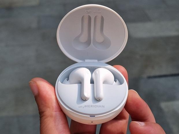 LG Tone Free FN7 review: Premium earbuds with UVnano tech in charging case