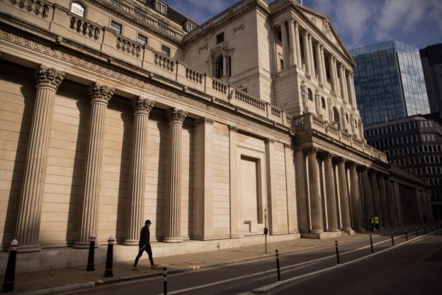 Bank of England’s Divisions Resurface on U.K. Economic Outlook