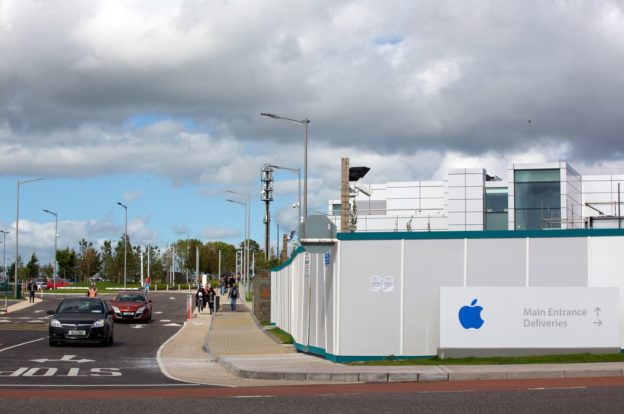 Apple HQ Is No Longer the Center of the Company’s Universe – Bloomberg