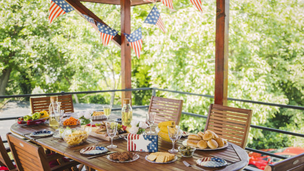 July Fourth Party Tips for New Homebuyers Who Have Space to Entertain