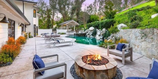 Realtor.com: Pop Star Miley Cyrus Reportedly Flips Renovated Hidden Hills Home for $7.2M