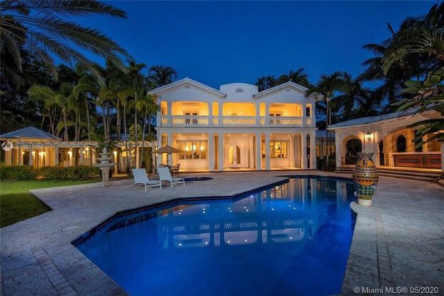 Gloria Estefan’s Star Island mansion finally sells for $35M