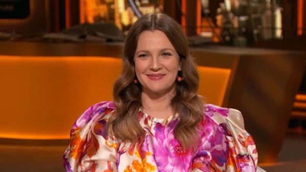 Inside Drew Barrymore’s Quirky Kitchen Renovation-Mess, Meltdowns, and All