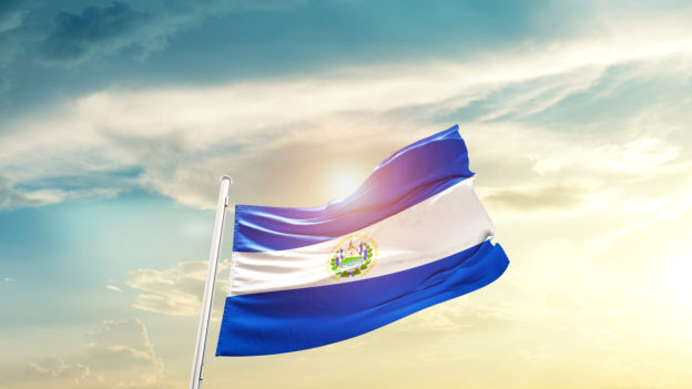 Biggest Bank in El Salvador Now Accepts Bitcoin as Payment for Financial Products