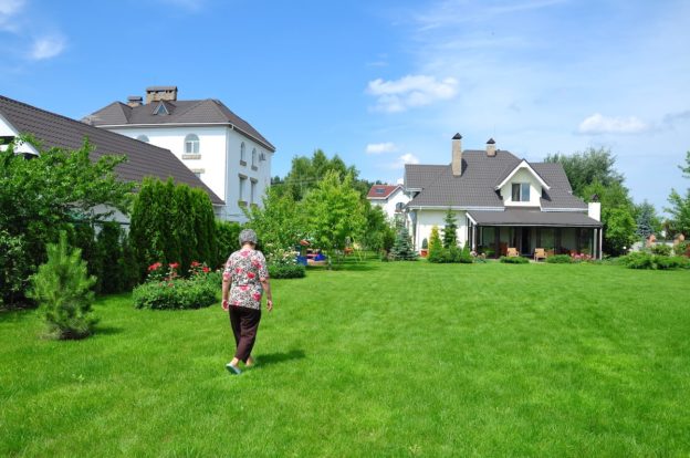 Boomers Face Off With First-Time Buyers for Smaller Homes