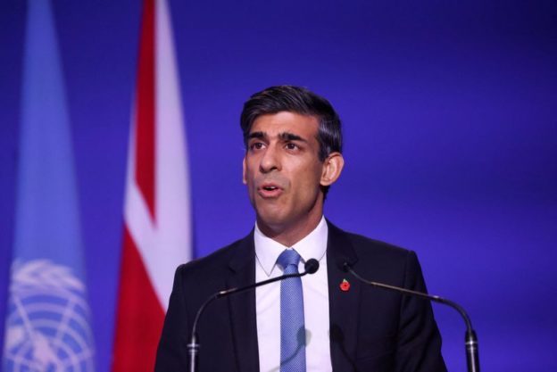 UK offers 1 billion pounds to firms hit hardest by Omicron