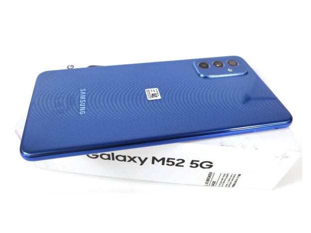 Samsung Galaxy M52 5G review -Hz smartphone that is destined to fail?
