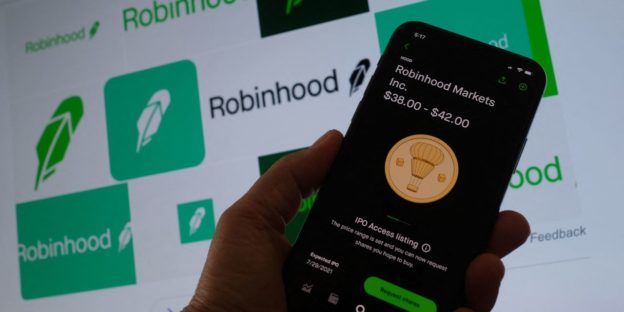 : Robinhood to lay off 9% of workforce as its stock hits new low