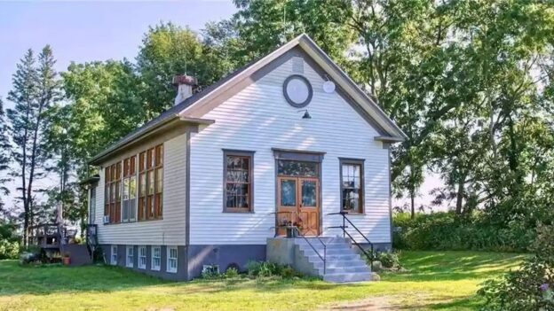 Schoolhouses Rock! Here Are 5 You Can Live In Right Now