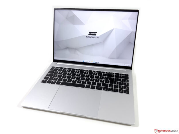 Schenker Vision 16 Pro Laptop Review -inch Ultrabook with RTX 3070 Ti