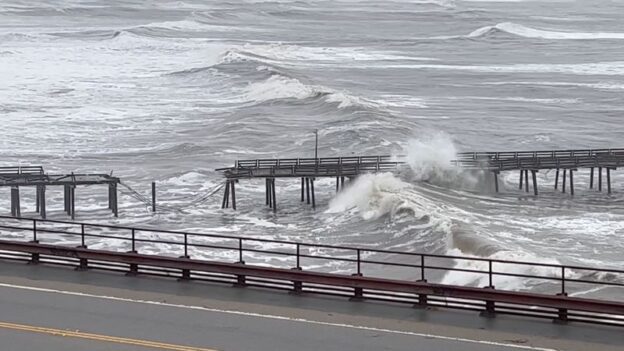 California storm leaves over 560,000 homes without power, more rough weather ahead