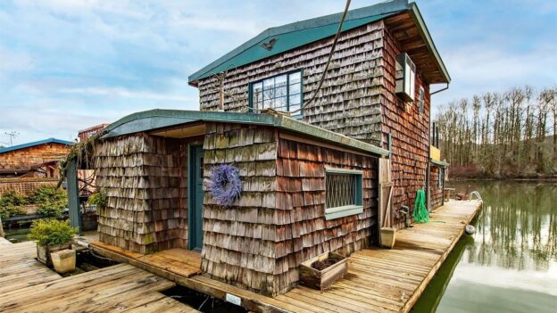 Homes Ahoy! These 5 Fabulous Floating Houses Are Pure Magic