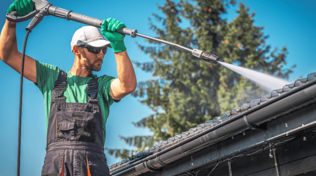 Gutter Cleaning Tools – Your List for Starting a Business