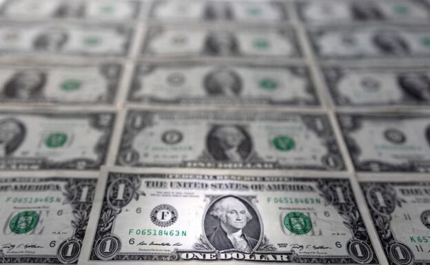 Dollar regains footing as yields rise, Fed outlook weighed