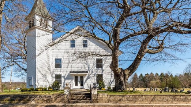 Sacred or Spooky? Former New Jersey Church With a Graveyard Wants $850K