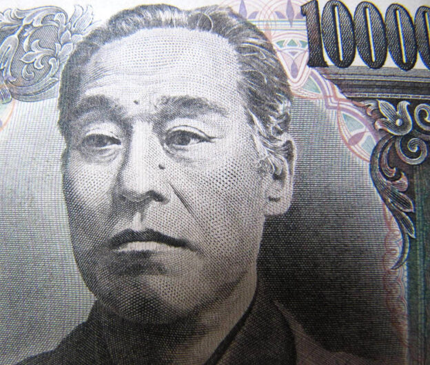 USD/JPY trades flat following US Retail Sales, still above 145.00