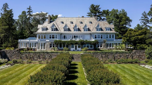 $138.8M Waterfront Estate Is Crowned Connecticut’s Priciest Home Ever Sold