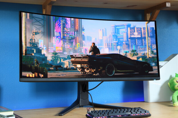 Alienware’s stunning OLED gaming monitor has never been cheaper