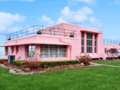 A Touch of Pink in the Hoosier State: Florida-Style House Was Built for the 1933 World’s Fair in Chicago