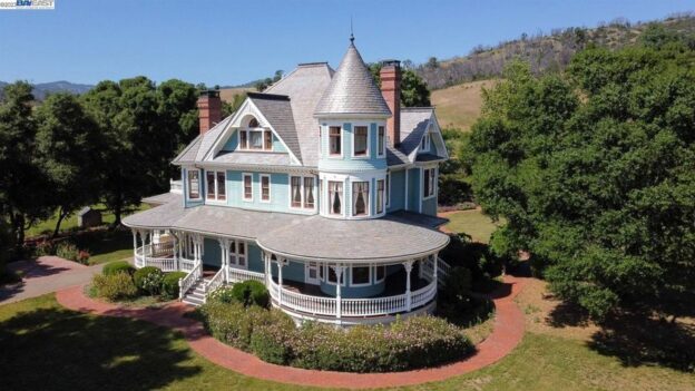 1,745-Acre Estate Featured on HBO’s ‘Sharp Objects’ Is Up for Auction