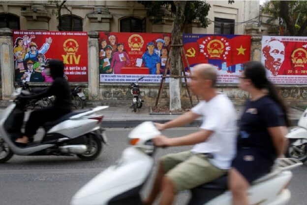 U.S. keeps Vietnam as non-market economy, despite efforts to woo Hanoi