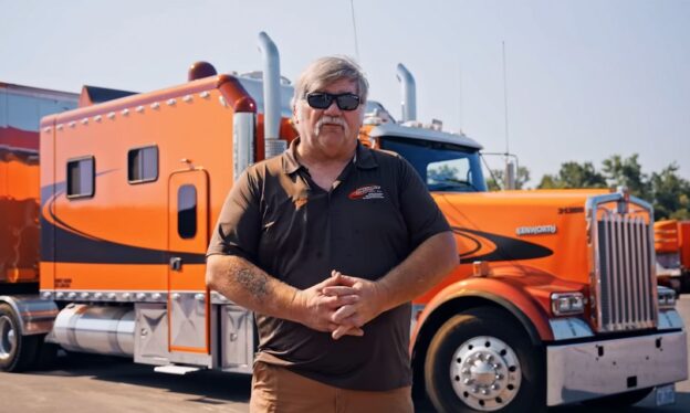 Trucker Shows Off Incredible Tiny Home Inside His Enormous Rig