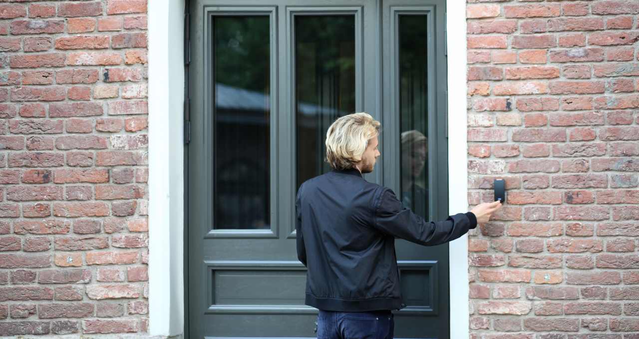 ‘I feel shaken’: A man offered $50 to powerwash my patio. He would not take ‘no’ for an answer.