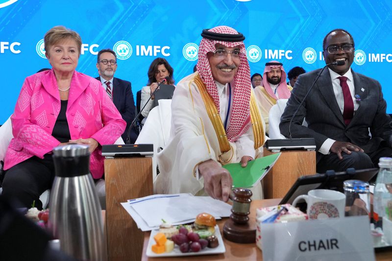 IMF chief hopes for easing of US, China tensions to avoid hit to global economy