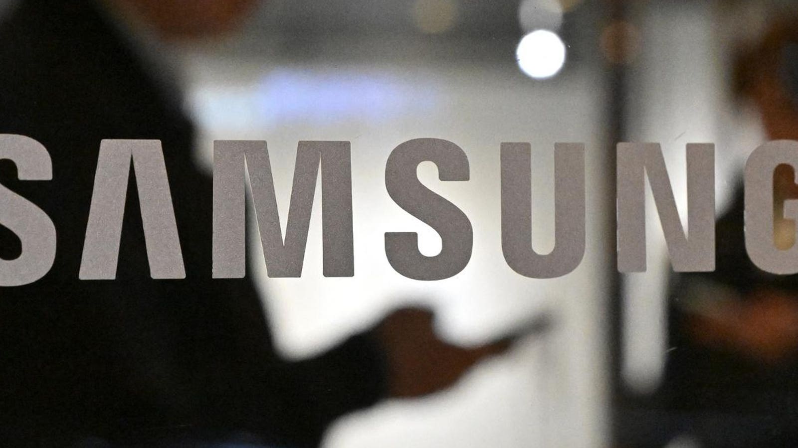 Has Samsung Installed ‘Unremovable Israeli Spyware’ On Your Phone?