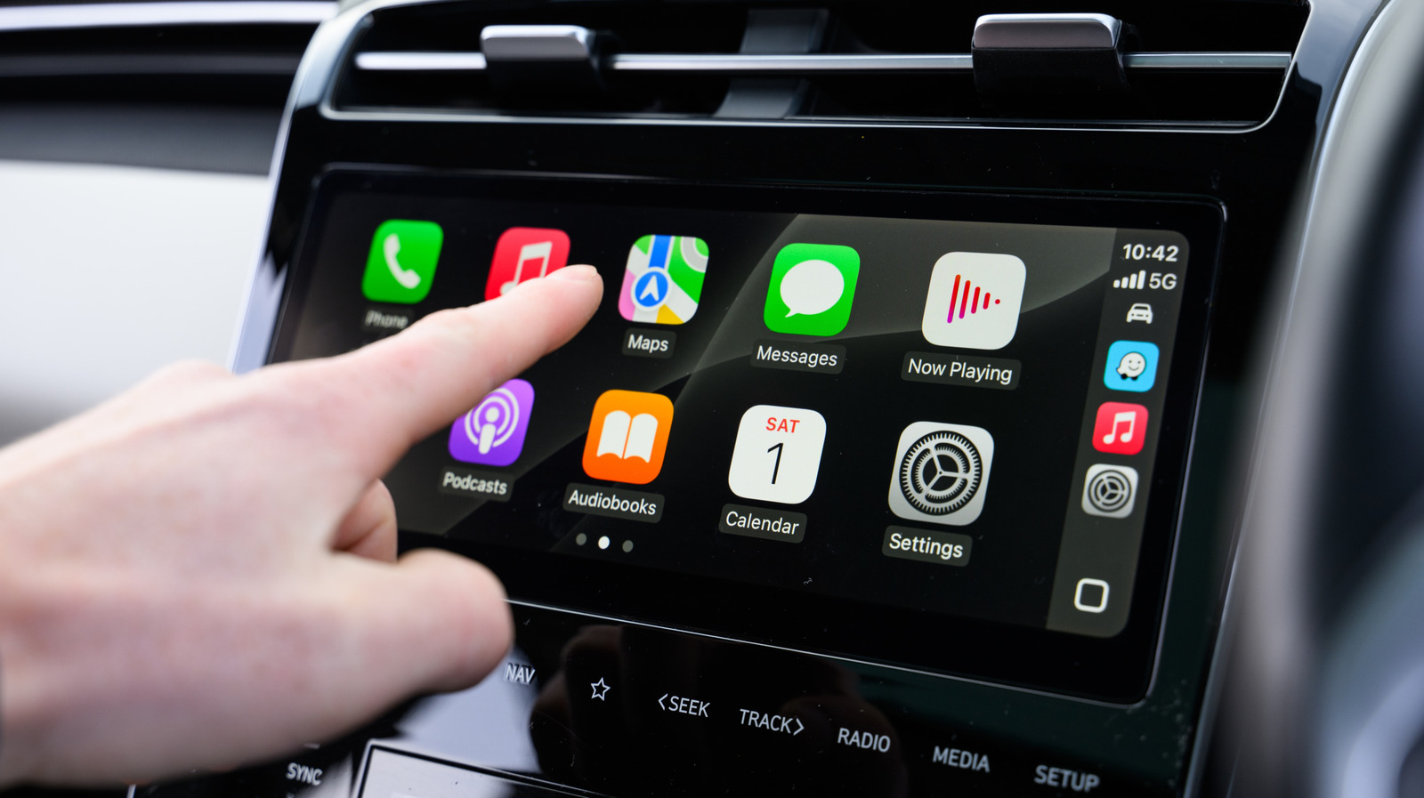 5 Apps You Might Not Realize Work With CarPlay