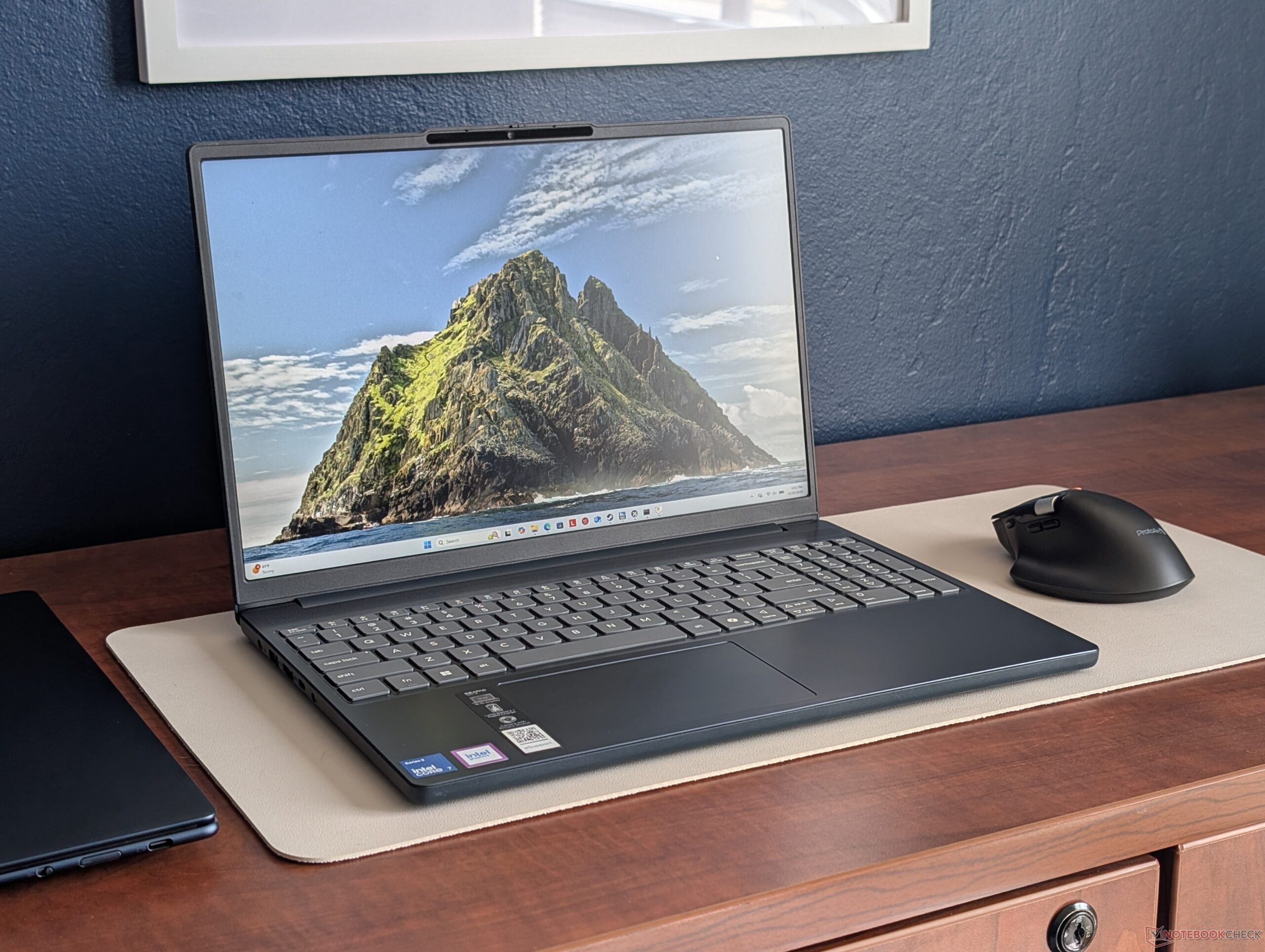 Intel Wildcat is pretty tame: Our first Core 7 350 benchmarks show just modest performance numbers